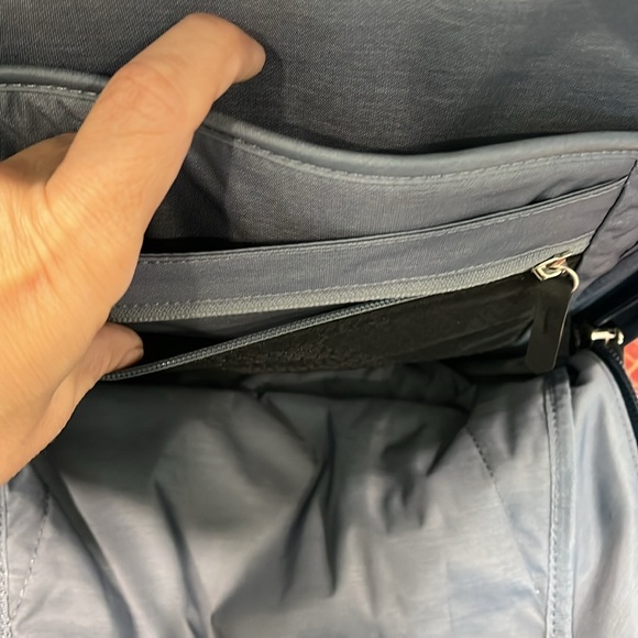 Unisex Osprey Small Day Navy Blue Padded Lap Top Day Back Pack Pockets - Picture 6 of 8